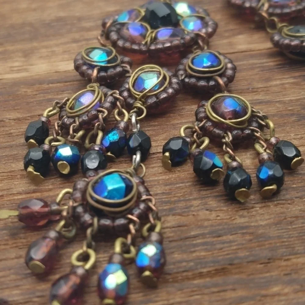 unmarked‎ Michael negrin gothic Aurora borealis facet beaded earrings E826